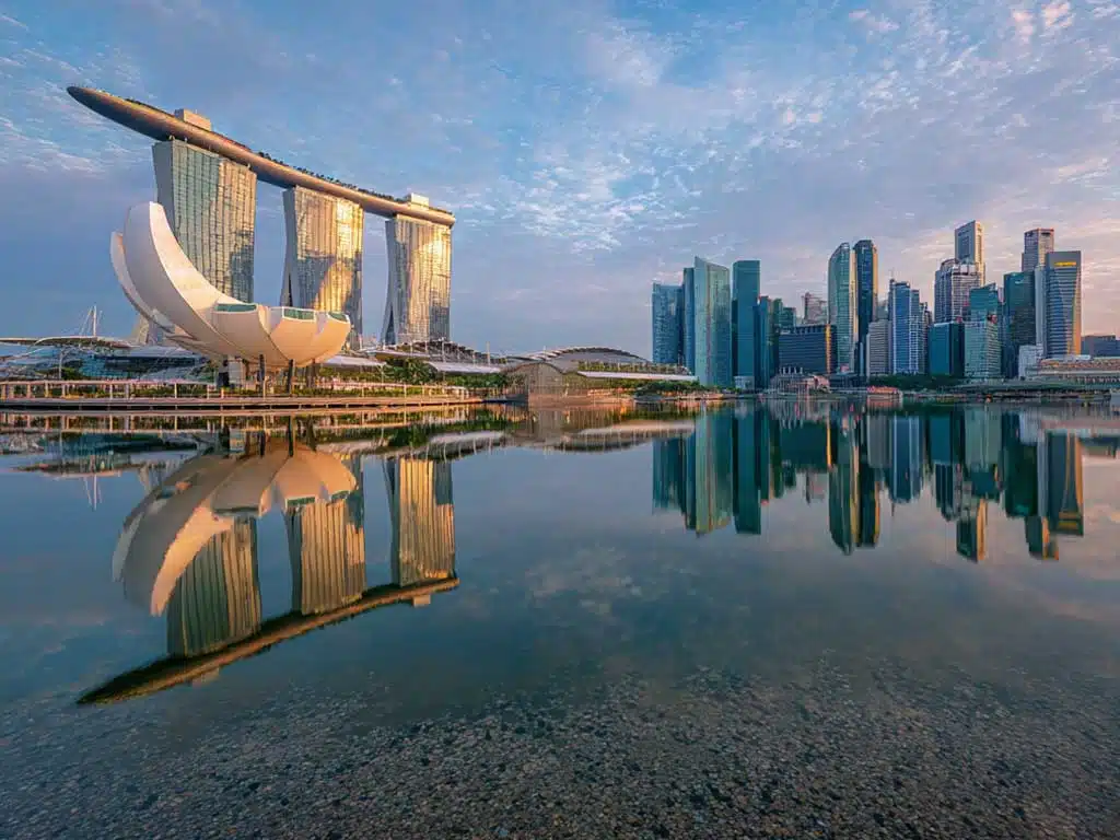 Marina Bay Singapore: 9 Stunning Highlights Worth Seeing